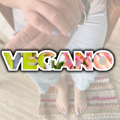 Mani y Pedi Vegano Mani y Pedi Vegano
